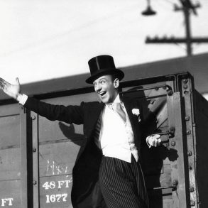 Sfarsit Astaire
